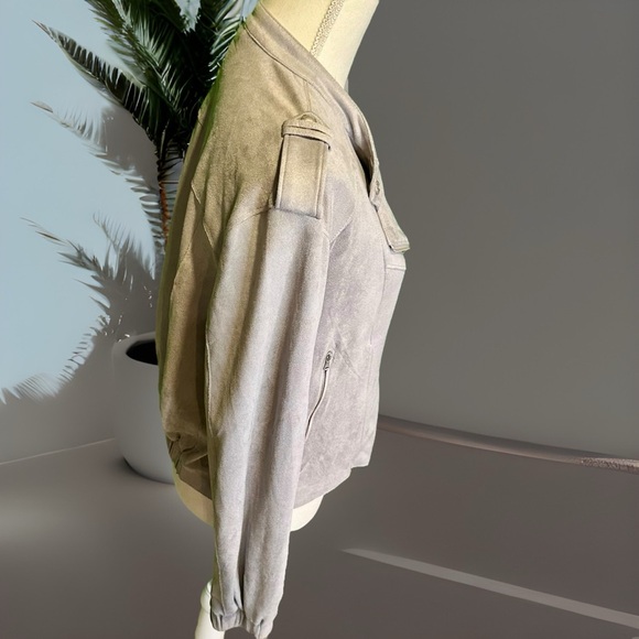 Blank NYC Vegan Suede Zip-Up Moto Jacket in “Vapor” Gray Size Medium - Picture 14 of 16